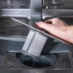Kompletny przewodnik po menopauzie – podstawowe informacje o menopauzie i menopauza kiedy